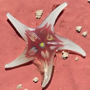 Beautiful Starfish Art Glass Clear Red Colorful Paperweight Home Decor